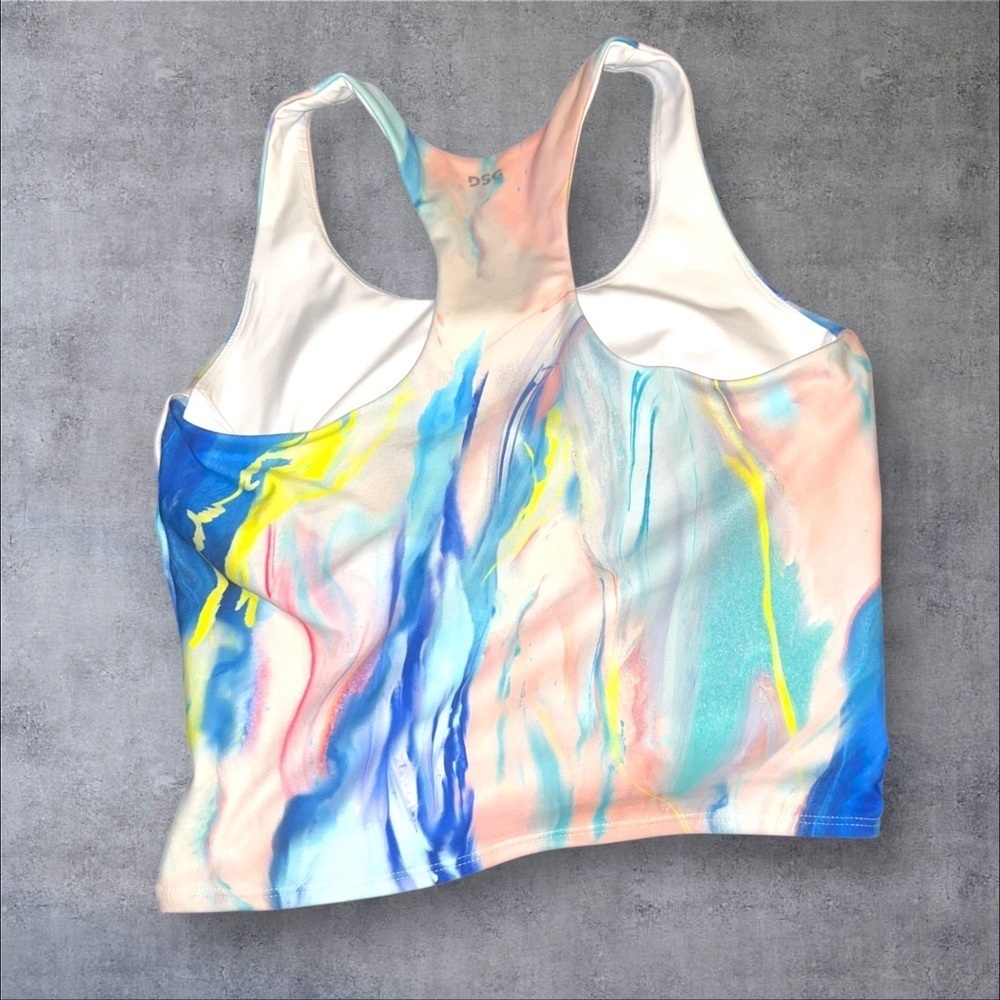 DSG Multicolor‎ Abstract Crop Top - Picture 2 of 3